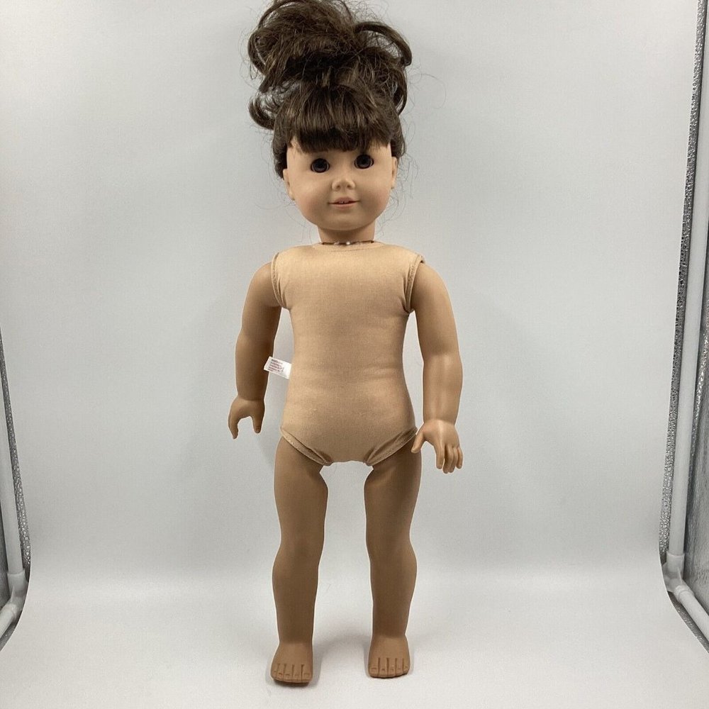 Pleasant Company American Girl Doll 18" Dark Brown Hair Brown Eyes 2008 ECU